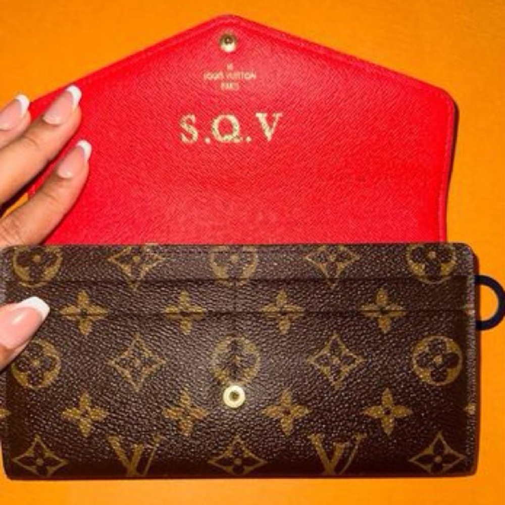 Louis Vuitton Sarah Wallet